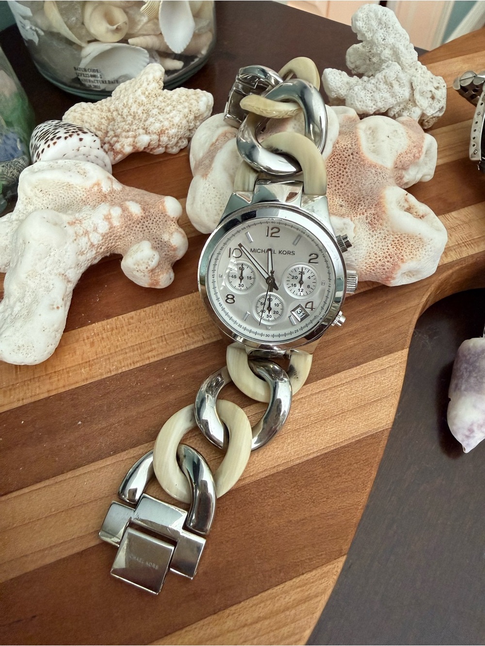 Michael Kors Silver and Cream Chronograph Bracelet Watch